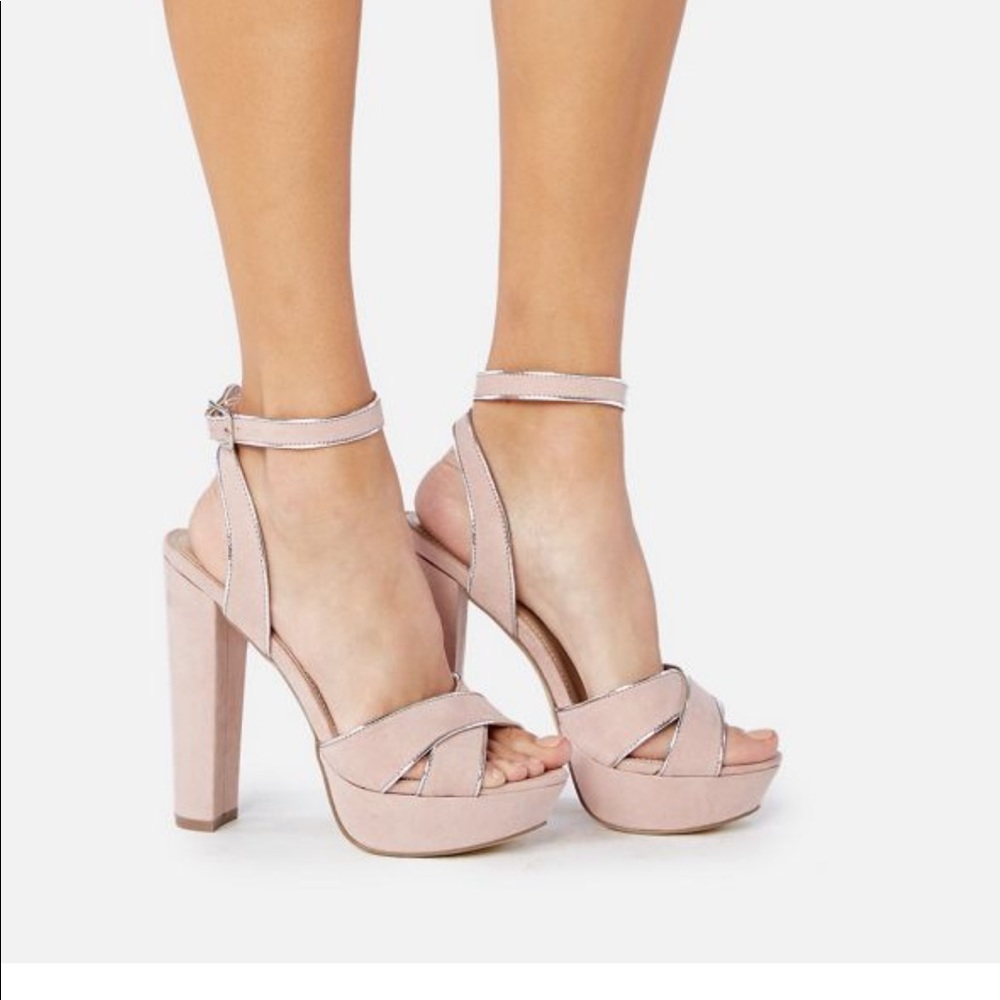 Justfab heeled sandals size 7